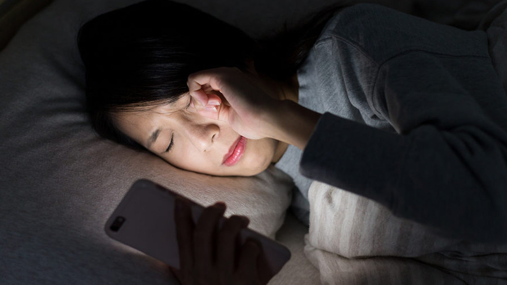 Do Blue Light Screen Protectors Work?