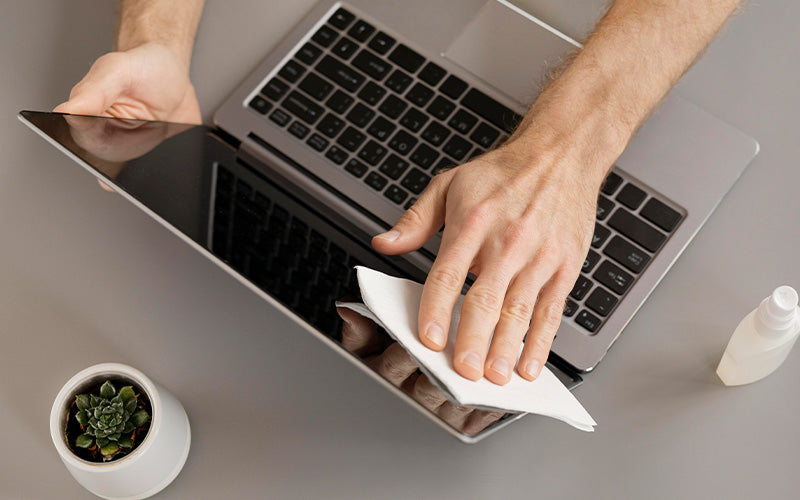 How to Install a Bubble-Free Screen Protector on Your MacBook?