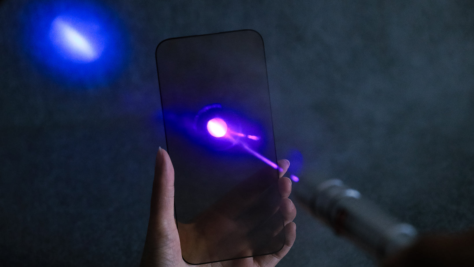 How to Determine if Your Screen Protector is Anti-Blue Light？