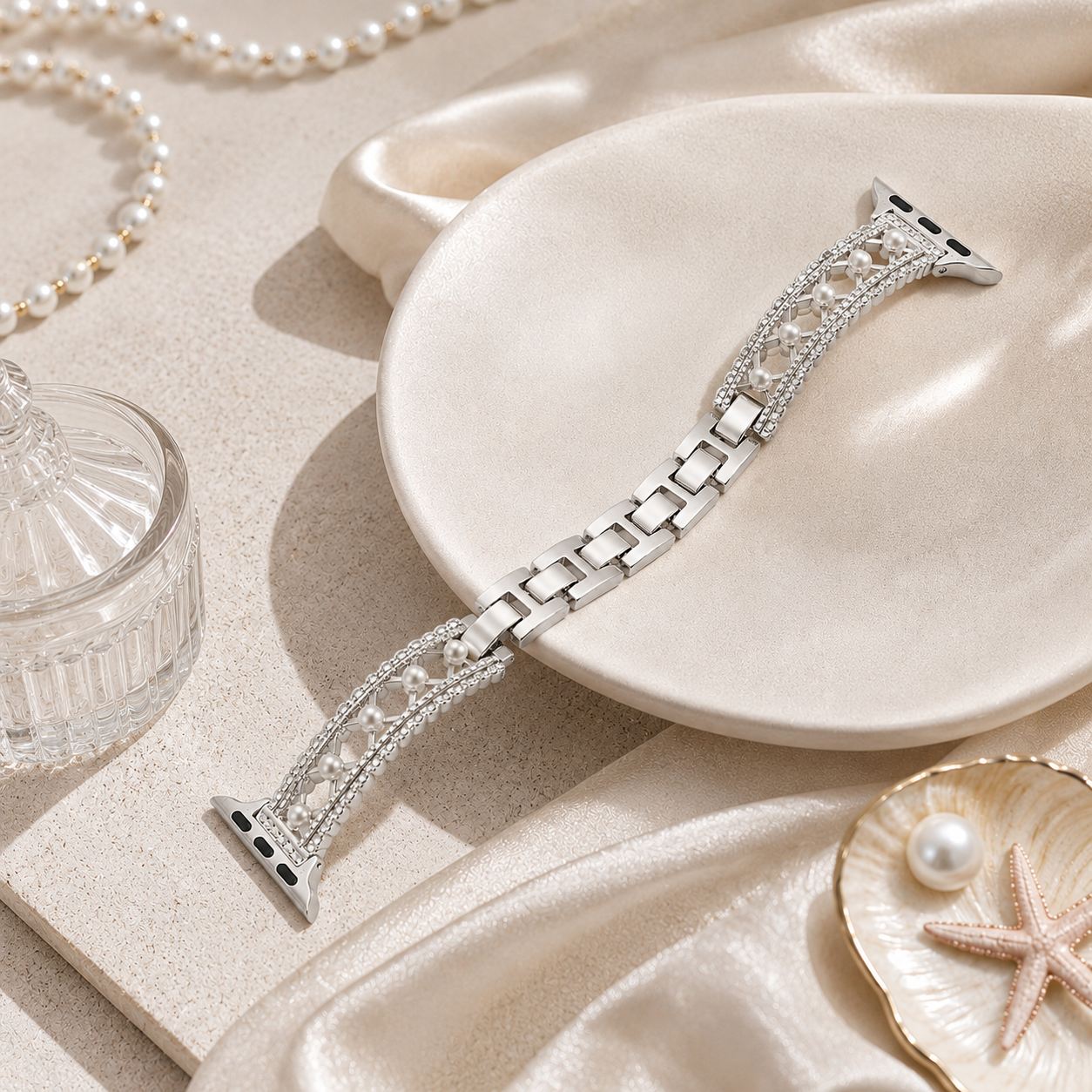 Lace-Inspired Pearl Band for Apple Watch